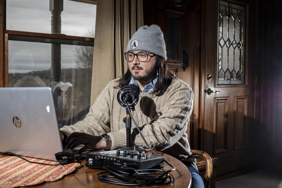 Luca Alboretti in Pine Island, New Jersey was hoping to make "passive" income by selling products online, but discovered that the amount of work required is a full-time job. 