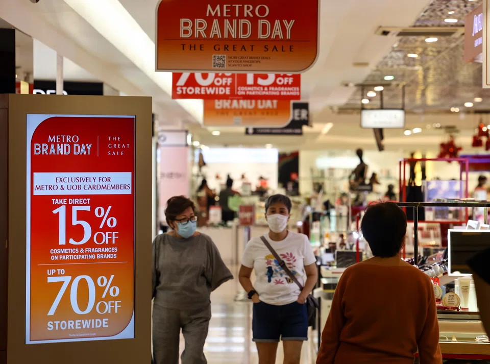 Metro’s retail division had a 33.9 per cent year-on-year jump in revenue due to the lower base in the previous year, when department stores had shorter operating hours as Singapore went through a “heightened alert”when Covid-19 cases increased.