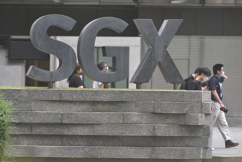 The STI fell for the third consecutive day on Friday (Jun 10)