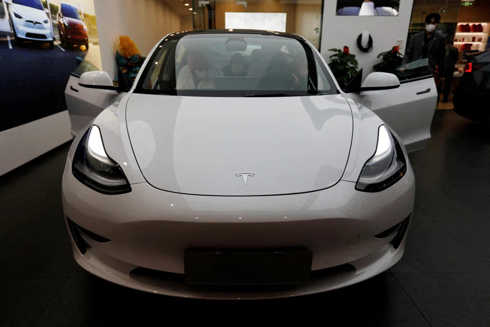 Tesla has lagged competitors in China in introducing new models, improving navigation systems and adding luxury interior touches or white-glove customer service to meet a developing range of consumer tastes, analysts and fans said.