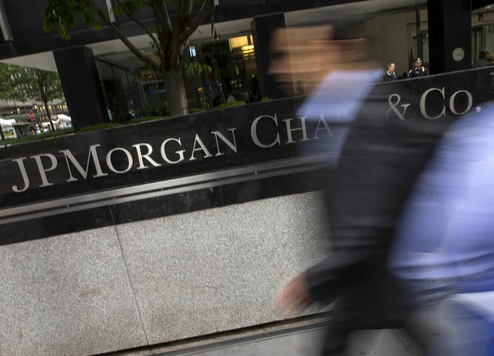 JPMorgan Chase & Co, the largest US bank, is likely to come out ahead of the pack as its net interest margin was higher than some of its peers, analysts say.
