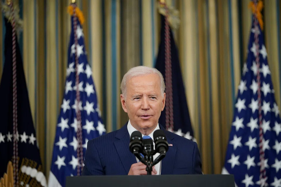 Joe Biden’s Democrats are facing a struggle to hold on to control of Congress, after a race that he has cast as a defining moment for US democracy. 