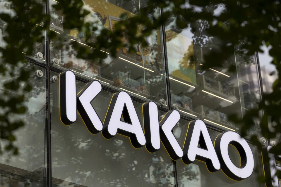 Backed by Saudi Arabia’s wealth fund and Singapore’s GIC, Kakao and its entertainment unit are eager to secure intellectual property of K-pop talent for overseas expansion.