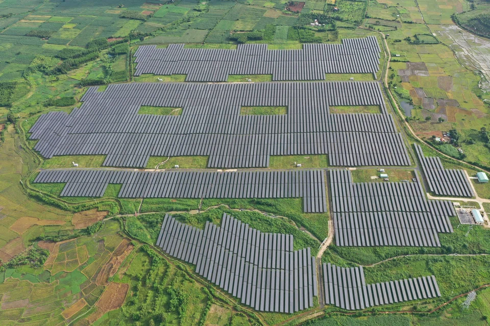 Thanh Long Phu Yen Solar Power Plant is one of the two utility-scale solar assets in Phu Yen, a province in the south-central coast of Vietnam. 