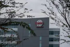 The shortfall suggests that even TSMC, with its technology and scale advantages, can’t escape a global slowdown in spending by consumers affected by rising interest rates and accelerating inflation. 