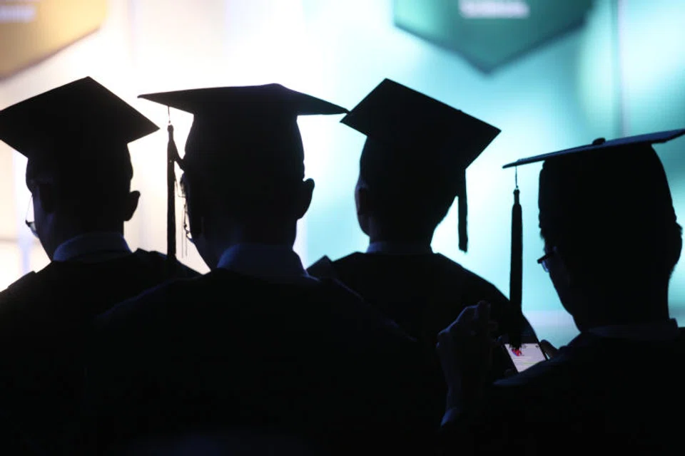 Up till 2016, at least 90 per cent of students who entered the National University of Singapore’s (NUS) accountancy course scored straight As for their A-Levels. With the drop in interest since, ABB/B was enough to secure a spot last year. 