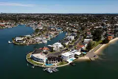 A typical or median-income household, earning just over A$105,000 (S$91,900) a year, could afford to make loan repayments on just 13 per cent of homes sold in the past year, the smallest share since records going back to 1995 show, REA Group’s property data business PropTrack says.