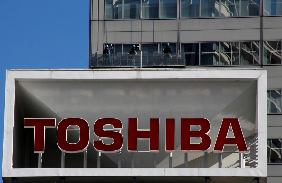 Toshiba has received a report from the buyer, a group led by Japan Industrial Partners (JIP), that the tender offer “is forecasted to be successful,” the company says