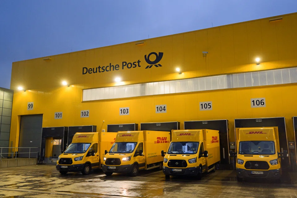 DHL says the company, which operates Deutsche Post in Germany, says it is neutral about any further reduction in the government’s holding.