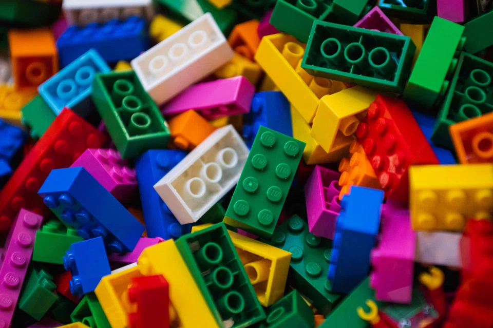 Lego found that bricks made from recycled polyethylene terephthalate (RPET), would lead to higher carbon emissions.