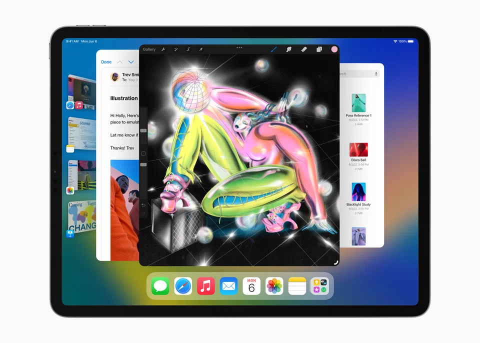 The delay of the software is due, at least in part, to an ambitious effort to overhaul the iPad's multitasking capabilities. 