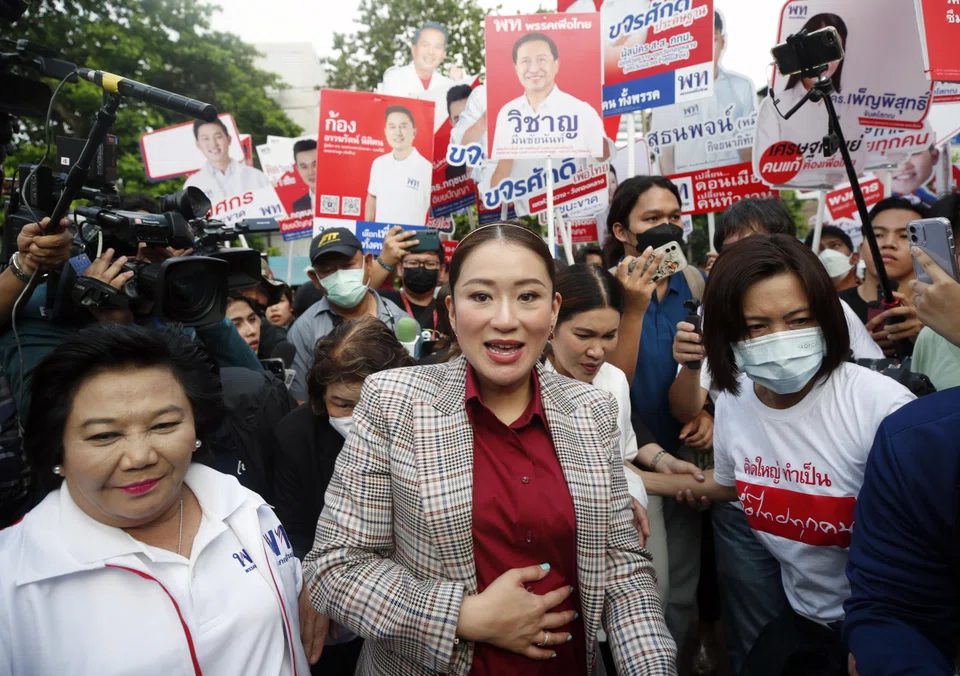 Paetongtarn Shinawatra, daughter of billionaire former PM Thaksin Shinawatra,  – who is eight months pregnant – came to support Pheu Thai candidates as they registered on Monday (Apr 3).