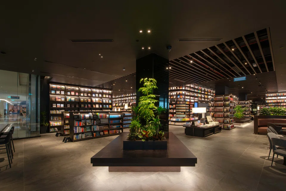 The first Tsutaya Books in Malaysia and also in Southeast Asia, is built based on Tsutaya’s concept of “cultivate lifestyle and culture”. 