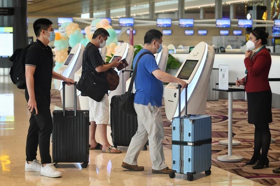 On average, Singaporean consumers are estimated to spend US$3,468 on international travel over the next 12 months – on par with the US$3,547 average spend in 2019. 