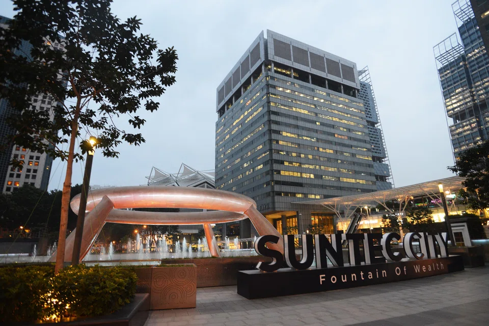 Suntec Reit has posted a Q3 distribution per unit of S$0.01793, down 14 per cent from the same period last year. 
