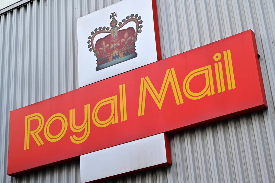 Some 76 per cent Royal Mail works vote in favour of the pay agreement.