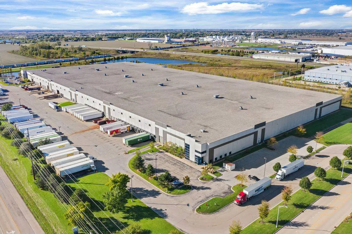 ASCENDAS Reit has proposed to acquire 7 logistic properties located across 6 infill industrial submarkets in Chicago, Illinois, United States for S$133.2 million.