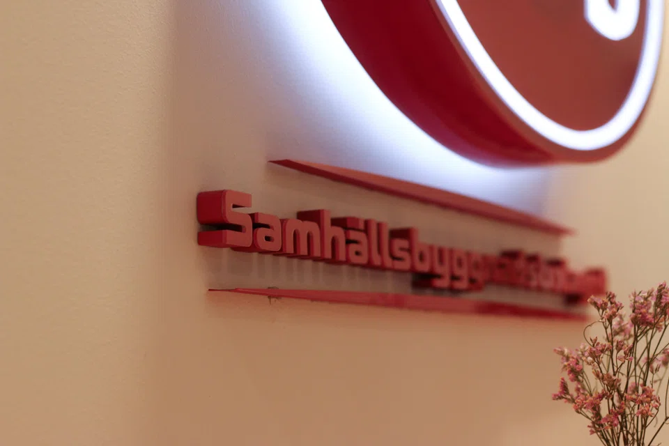 Samhallsbyggnadsbolaget i Norden AB – as the group is officially known – stood at 118 billion Swedish crown (S$14.7 billion) at the end of the third quarter, down from 131 billion crown in the preceding quarter.