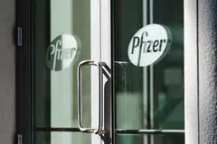 Pfizer’s bond sale, its first since 2021, is the largest debt financing for a merger or acquisition this year. 