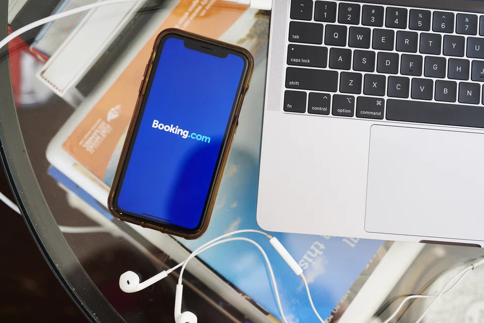 Booking operates across six sites, giving it a comprehensive view of the global travel market. 