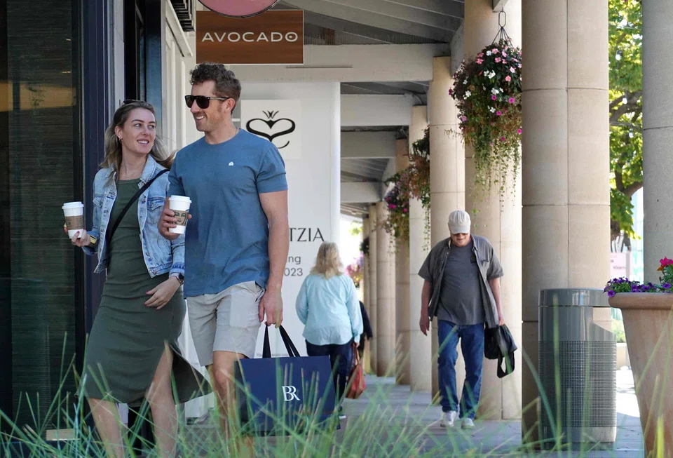 Several Federal Reserve districts reported an improvement in hiring and retention over the last few weeks, despite “ongoing challenges in recruiting and hiring skilled tradespeople.”