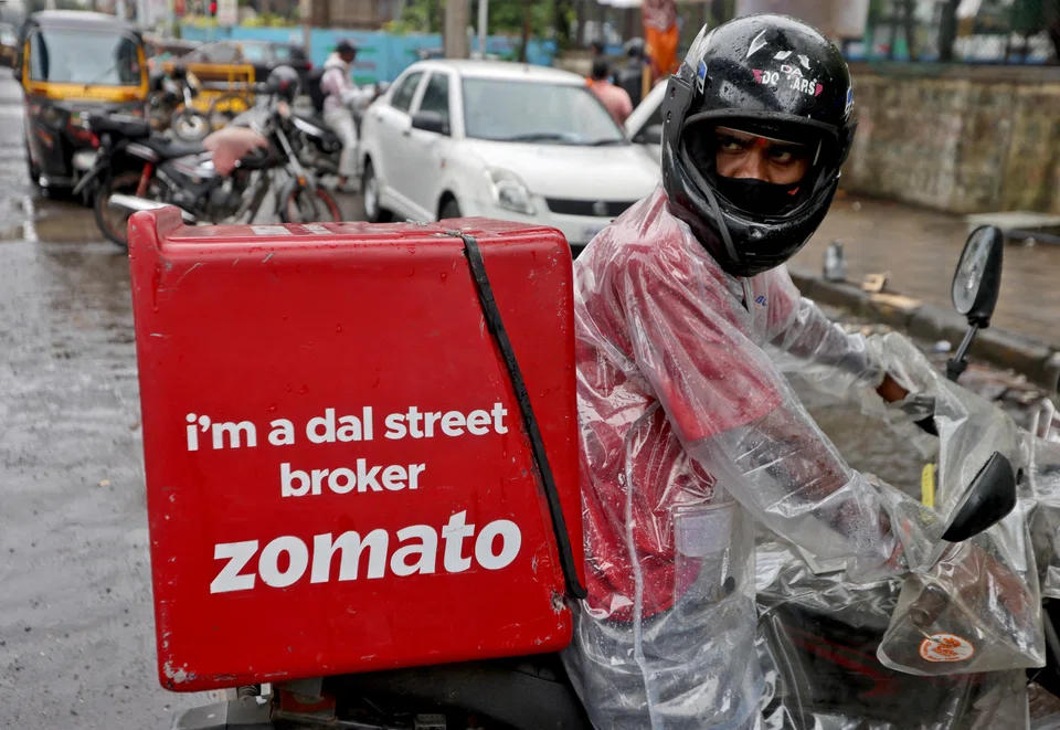 Zomato reported a consolidated net profit of 1.4 billion rupees for the third quarter ended Dec 31.