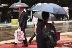 Australia's annual pay growth picked up to 4.2 per cent, from 4.1 per cent, the highest since early 2009 and just above market expectations of 4.1 per cent.