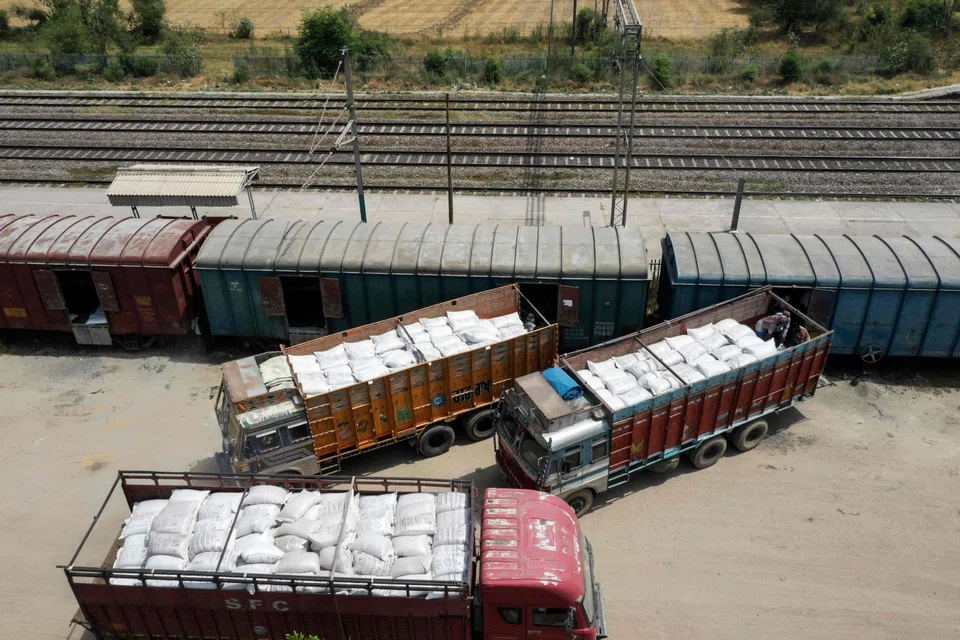 Exports fell 10.3 per cent from a year earlier to US$34.98 billion in May due to sluggish demand from major buyers overseas.