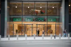 The BlackRock fund, widely known as EEM, has become a victim of this trend, as it has been a virtual flagship of the asset class since 2003 and the first to be dumped when risk sentiment deteriorates.