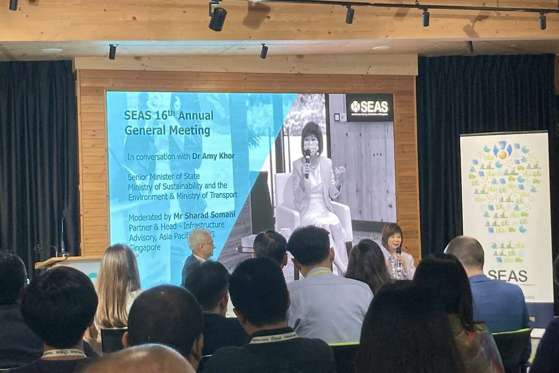 Dr Amy Khor, Senior Minister of State for the Ministry of Sustainability, stressed the need for the private sector’s involvement in researching urban solutions, such as cost-efficient cooling and ventilation and smart-energy management strategies.  