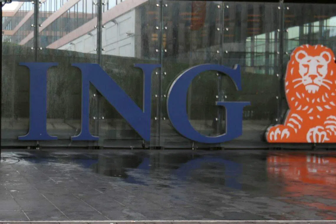 Collapse of Singapore commodities firm leaves lenders exposed