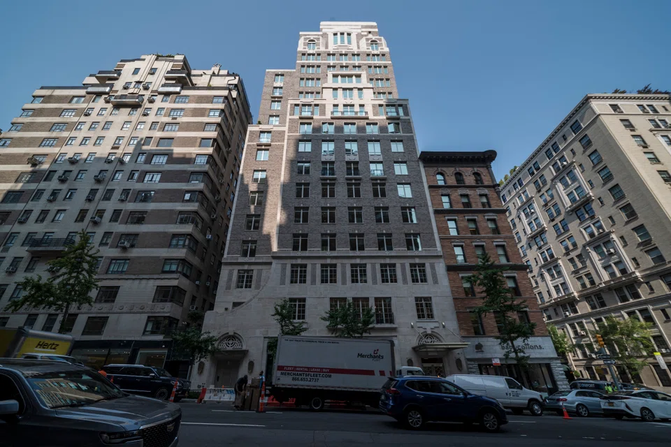 On the Upper East and Upper West sides of Manhattan, a bundle of high-rise, low-density towers represent a contradiction: big towers with few units, sometimes fewer than the buildings they replace.