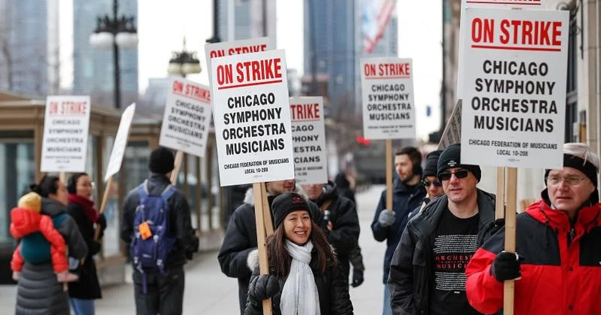 Chicago Symphony Orchestra members go on strike - The Business Times