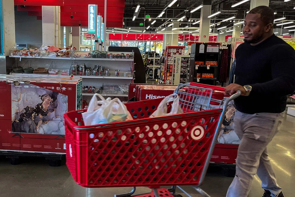 The consumer confidence rises to 102.0 in November from a revised 99.1 last month.