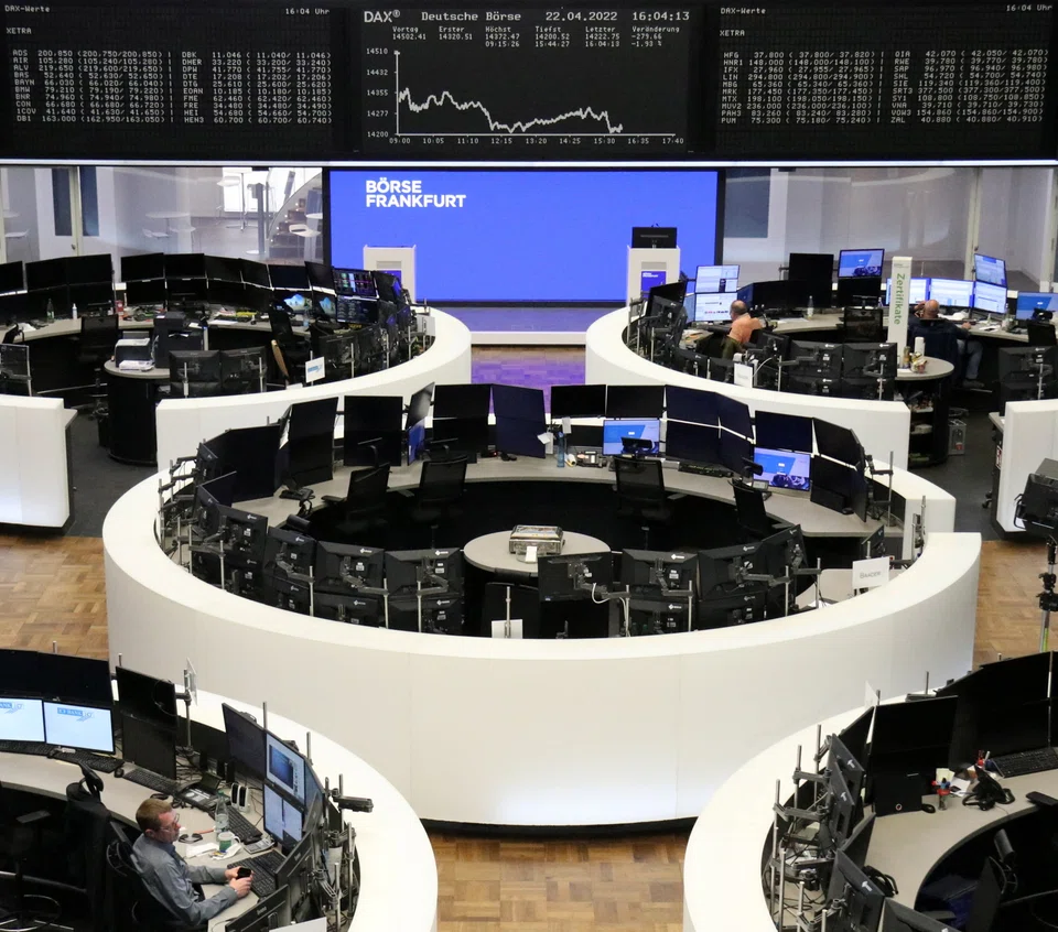 European stocks closed lower on Monday (May 2), in a session that marked sharp losses after a sudden brief crash, while downbeat China factory data sparked worries of a sharp economic slowdown.