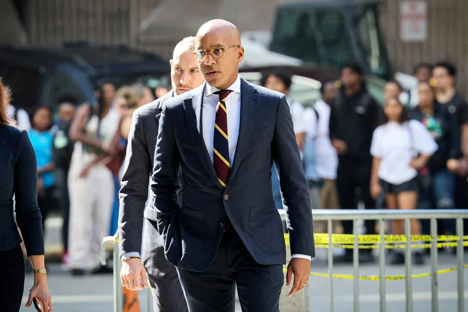 Damian Williams, the top federal prosecutor in Manhattan, told reporters on Wednesday his office would enter into non-prosecution agreements under the programme with individuals involved in non-violent criminal conduct who voluntarily report offences and cooperate with investigators.