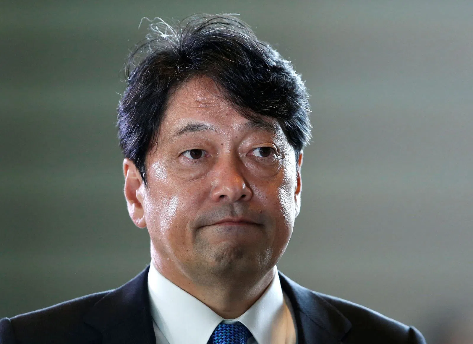 Japan PM Abe names new defence, foreign ministers in cabinet revamp