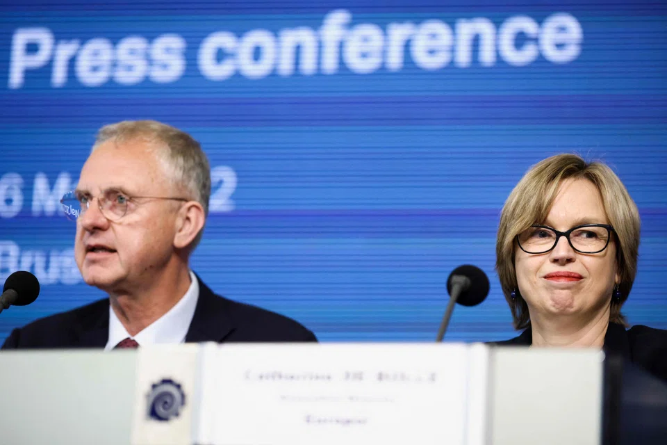 “The take-home message that stands out from our analysis of drug trends in 2022 can be summarised as ‘Everywhere, Everything, Everyone,’” Alexis Goosdeel, the director of the European Monitoring Centre for Drugs and Drug Addiction (L) said in the report.