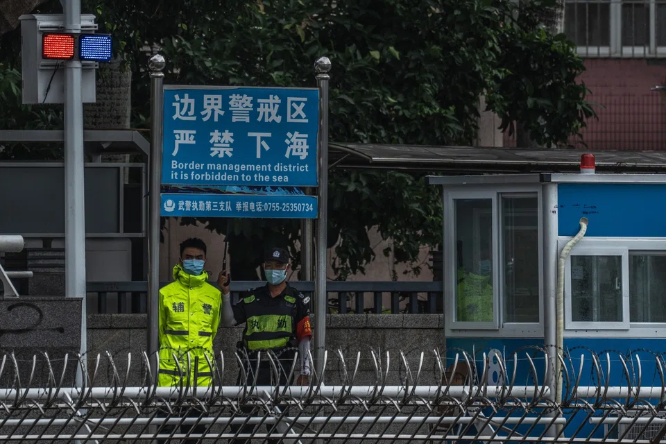 China government will resume express checkpoints on the borders with Hong Kong and Macau among measures due to start on Jan 8.