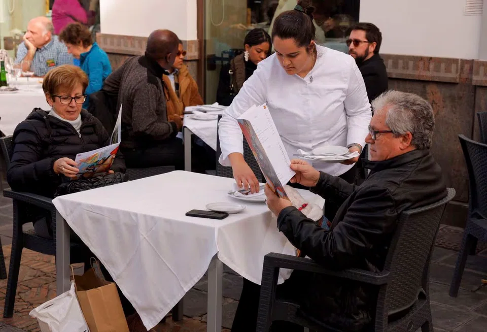 The services employment PMI rises to an eight-month high of 52.7 from 51.2.