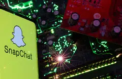Snap's revenue for the third quarter ended September rose 5 per cent to US$1.19 billion, beating analysts’ expectations of US$1.11 billion.