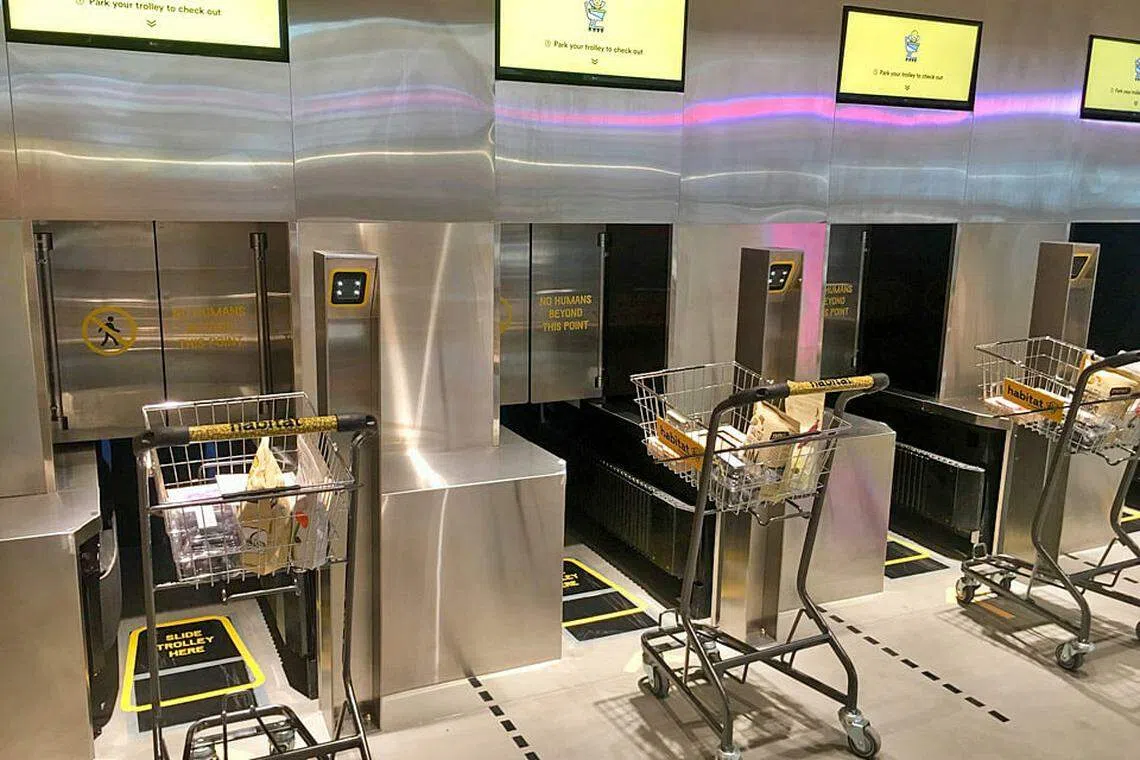 honestbee cross-pollinates supermart with dining - and sweetens it with tech