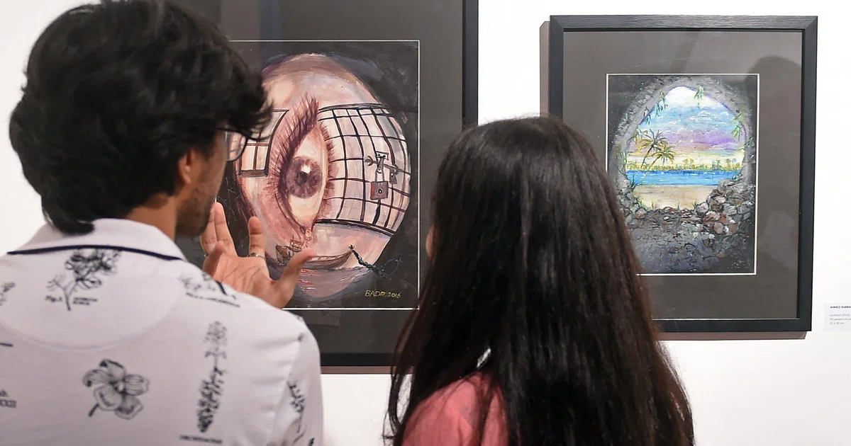Freedom to paint: Pakistani Guantanamo Bay prisoner finds release in ...