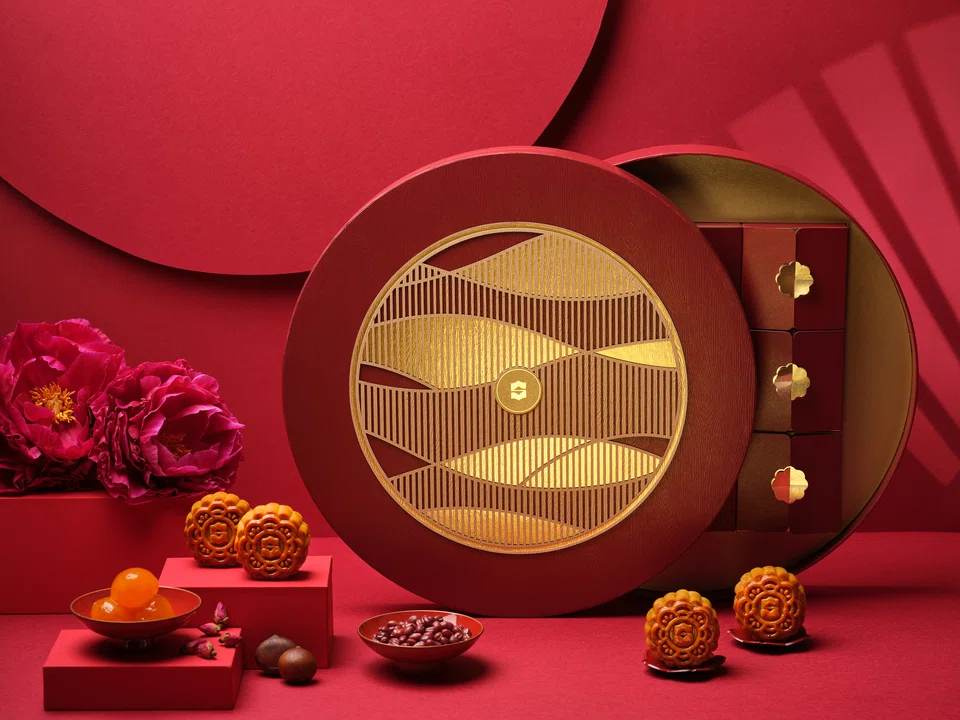 Shangri-La's Mooncake Selection Gift Box