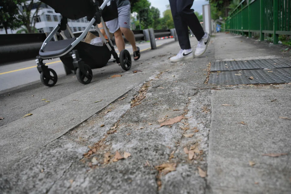 The contract, secured by OKP's wholly owned subsidiary Eng Lam Contractors, is for the improvement of old roadside drains at the Sunrise and Cactus Estates in Cheng San.