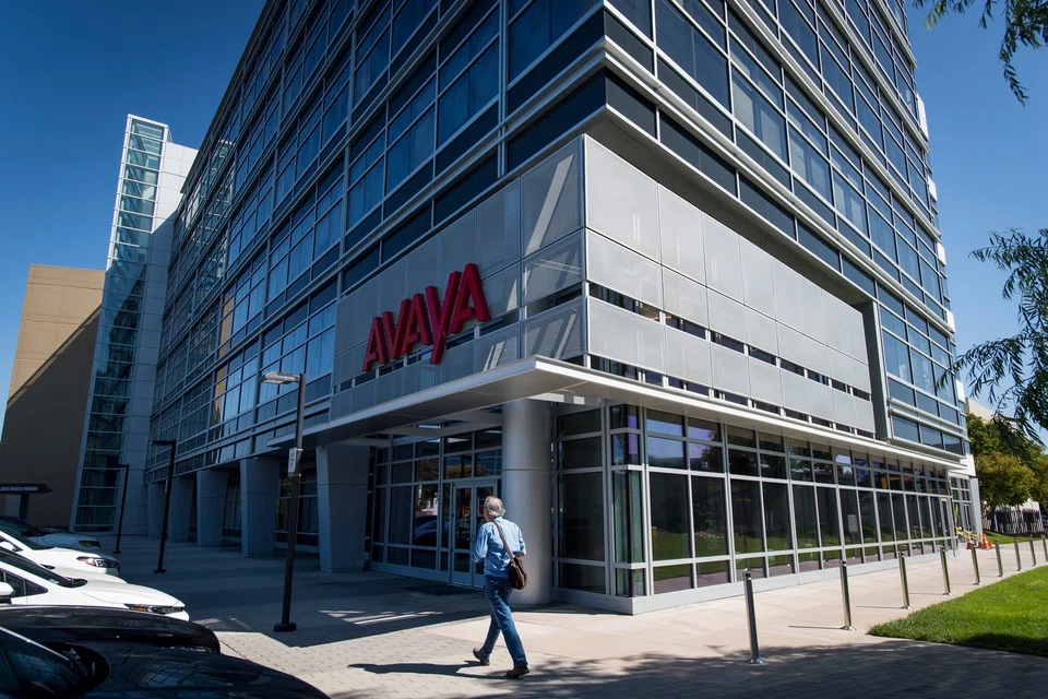 Avaya last month disclosed that it received multiple restructuring proposals from creditor groups. 