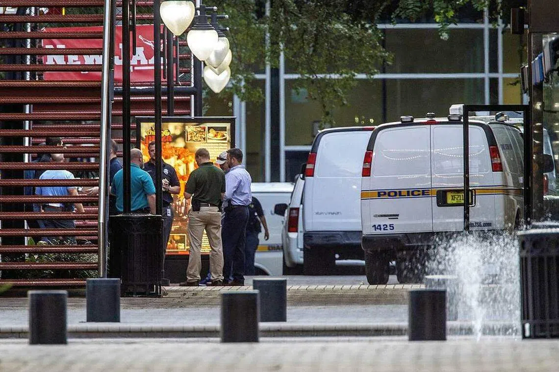 Some 528 ethnic Rohingya refugees broke out of an immigration detention centre in Malaysia early Wednesday, with more than a hundred still at large, according to the Malaysian Immigration Department.