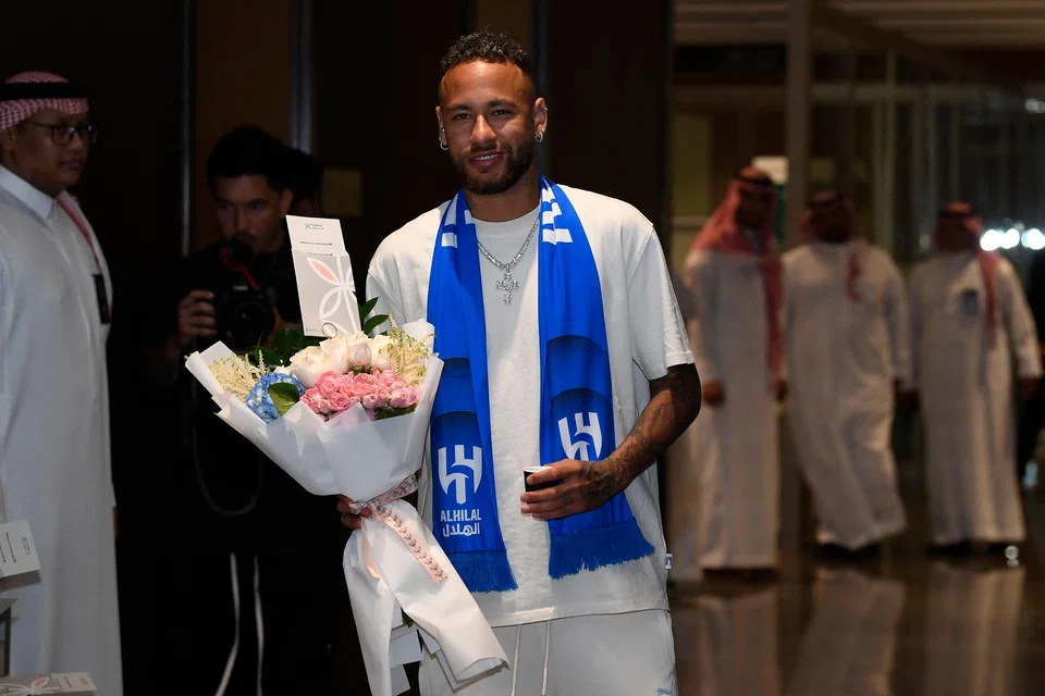 In this transfer window, Neymar, the renowned Brazilian forward, is among the 37 players who have made a move to the Saudi Pro League. 