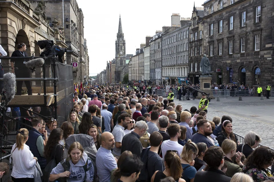 The queen's death has drawn tears, sadness and warm tributes, not just from her own close family and many in Britain, but also from around the globe – reflecting her presence on the world stage for 7 decades.