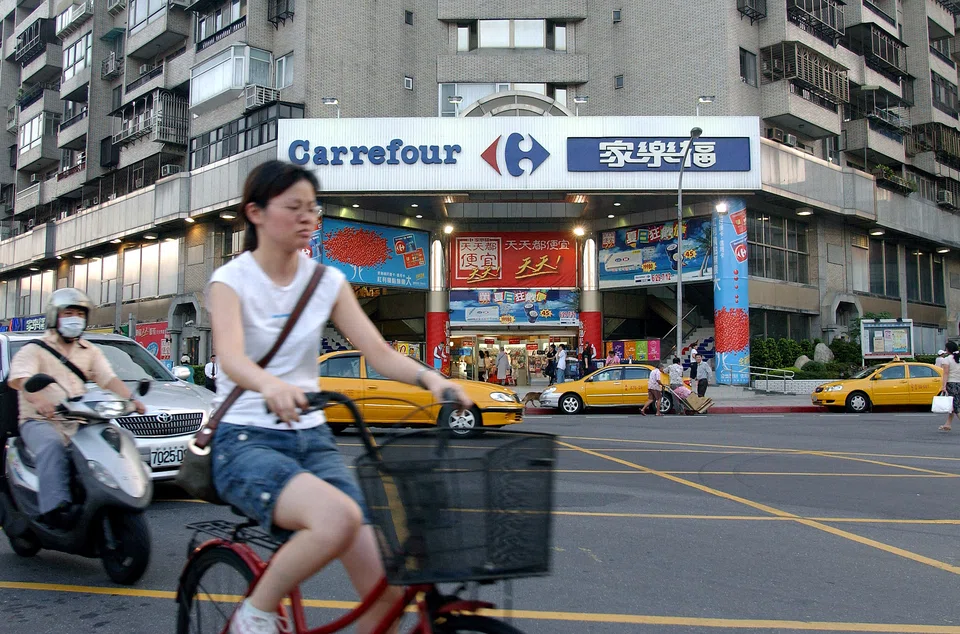 Uni-President, a Taiwan-based international food conglomerate that is also the 7-Eleven franchisee in the nation, will become the sole owner of Carrefour Taiwan. 